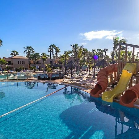 Family Apartment With Pool View - Oasis Duna Resort Corralejo Buitenkant foto